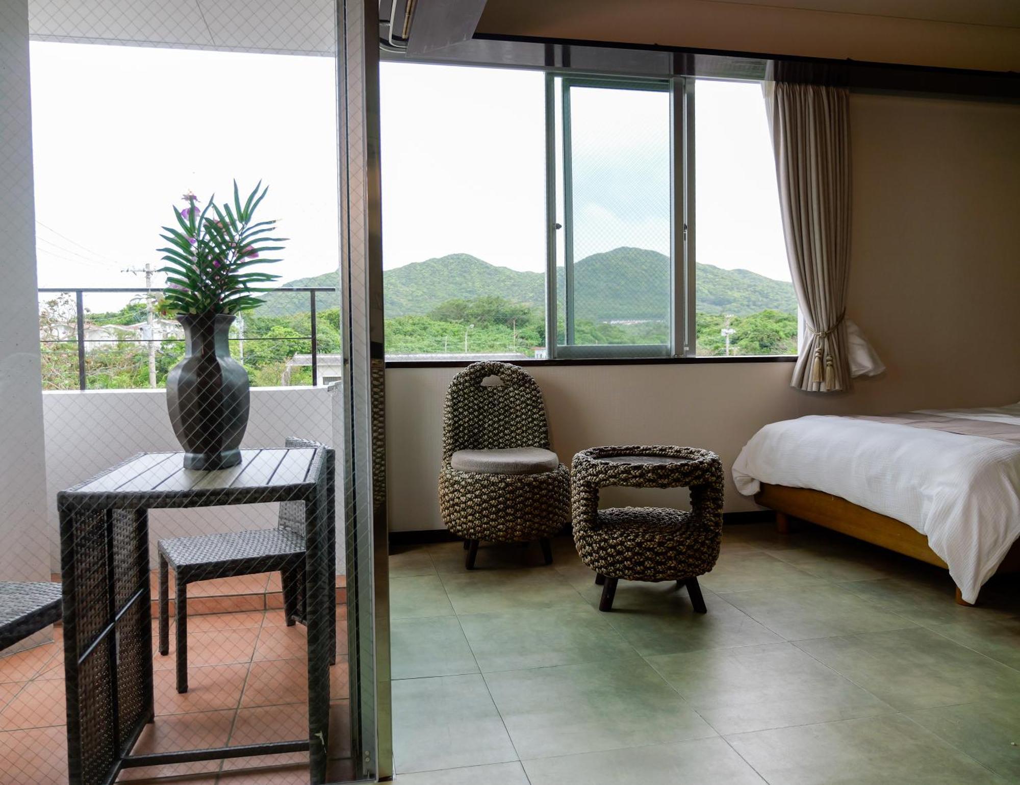 Alaise De Bale Ishigaki Hotel Ishigaki  Eksteriør billede